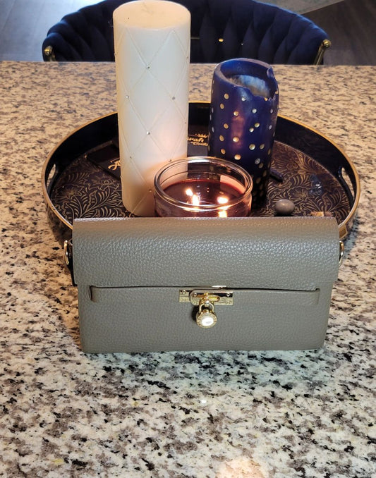 Hazelnut Latte Clutch